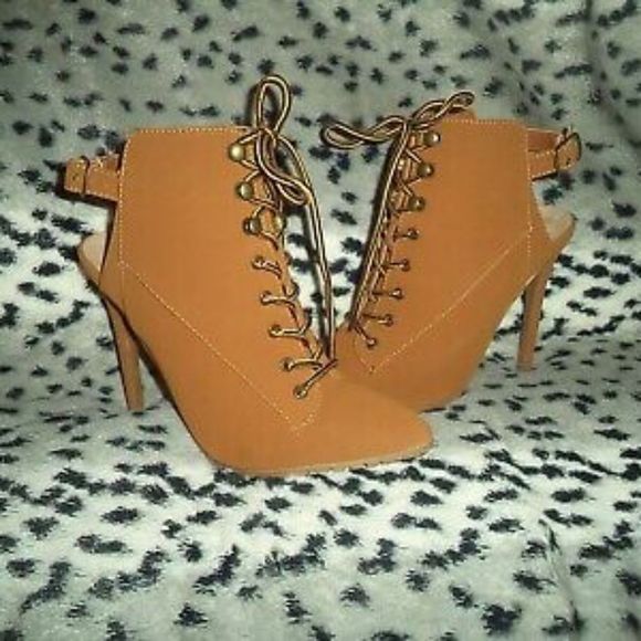 NEW! SHOEDAZZLE LAVANYA STILETTO HIKER BOOTIE CAMEL ANKLE BOOTS~WOMENS SIZE 7 - Picture 3 of 8